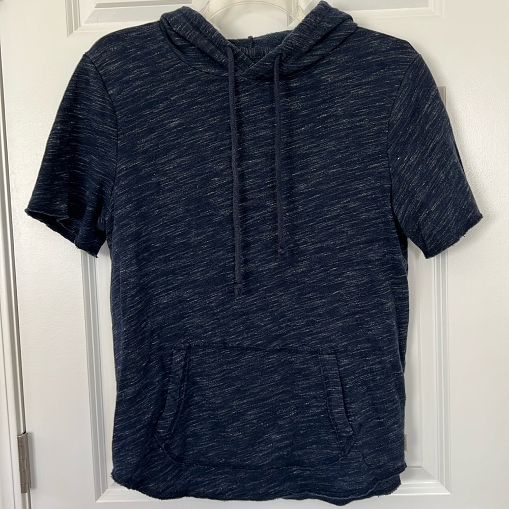 Hollister Sweatshirt Blue Pullover Hoodie Sweatshirt Short Sleeve - Size Med